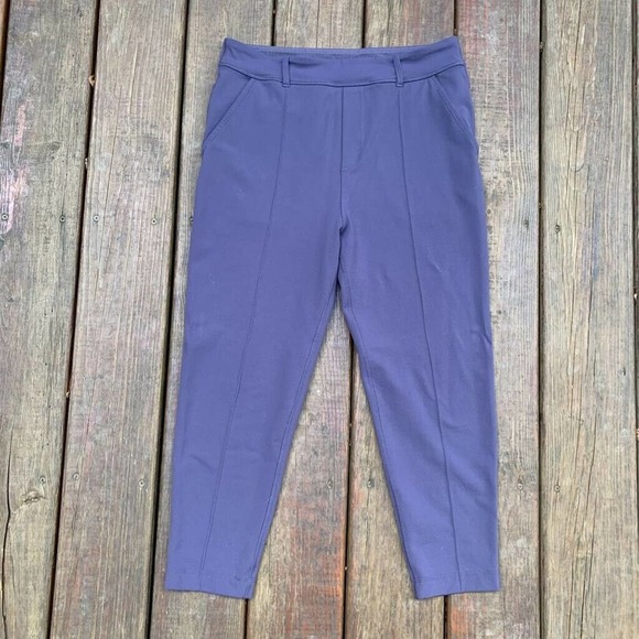 Lululemon Womens Activewear Pants Purple Stretch Pockets Belt Loops Pull On 6 - Picture 1 of 10